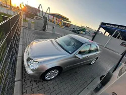 Andere außenfarben Gebraucht 2004 Mercedes C180 Limousine | 3.500 € (Fairer Preis)