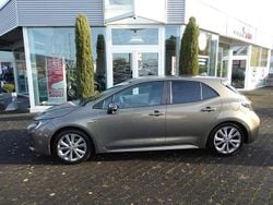 Gebraucht 2019 Toyota Corolla Hybrid Club Limousine | 20.600 € (Fairer Preis)