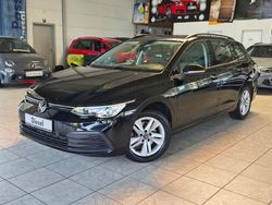 Schwarz Gebraucht 2023 VW Golf VIII Life Kombi | 20.990 € (Fairer Preis)