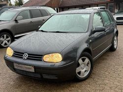 Grau Gebraucht 1999 VW Golf IV Limousine | 3.999 €