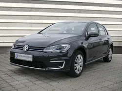 Grau Gebraucht 2019 VW e-Golf Kleinwagen | 17.480 € (Etwas zu teuer)
