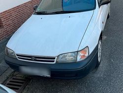 Weiß Gebraucht 1994 Toyota Carina Limousine | 2.500 €