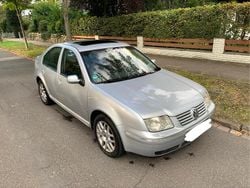 Silber Gebraucht 2001 VW Bora Limousine | 1.490 € (Superpreis)