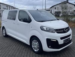 Weiß Gebraucht 2022 Opel Vivaro Van / Kleinbus | 16.280 € (Superpreis)