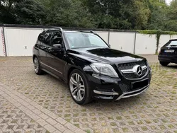 Schwarz Gebraucht 2013 Mercedes GLK220 SUV | 17.600 € (Fairer Preis)