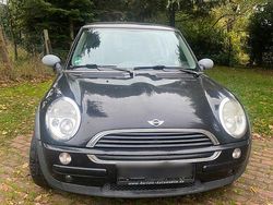Schwarz Gebraucht 2002 Mini ONE Kleinwagen | 500 € (Guter Preis)