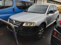 Silber Gebraucht 2005 VW Touareg Individual SUV | 2.900 € (Guter Preis)