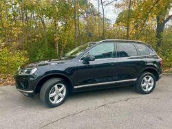 Schwarz Gebraucht 2015 VW Touareg SUV | 20.500 € (Fairer Preis)