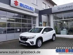 Weiß Gebraucht 2025 Suzuki SX4 S-Cross Comfort SUV | 28.180 € (Etwas zu teuer)