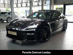 Tiefschwarzmetallic Gebraucht 2025 Porsche Panamera GTS Sport Limousine | 176.890 €