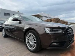Braun Gebraucht 2013 Audi A4 Ambiente Limousine | 7.999 € (Guter Preis)