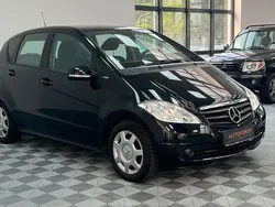 Schwarz Gebraucht 2011 Mercedes A160 Van / Kleinbus | 4.777 € (Fairer Preis)