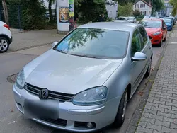 Silber Gebraucht 2004 VW Golf V Limousine | 3.200 € (Fairer Preis)