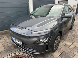 Dark knight / mic Gebraucht 2021 Hyundai Kona Trend SUV | 20.900 € (Etwas zu teuer)