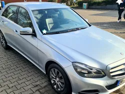 Mercedes E200