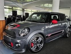 Grau Gebraucht 2013 Mini John Cooper Works Kleinwagen | 25.990 € (Etwas zu teuer)
