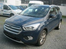 Blau Gebraucht 2018 Ford Kuga Titanium SUV | 15.690 € (Fairer Preis)