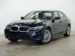 Schwarz Gebraucht 2024 BMW 330e Limousine | 37.980 € (Superpreis)