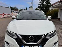 Weiß Gebraucht 2018 Nissan Qashqai Tekna SUV | 13.600 € (Fairer Preis)