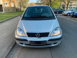 Grau Gebraucht 2003 Mercedes A140 Elegance Van / Kleinbus | 2.500 € (Fairer Preis)