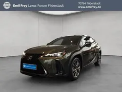 Grün Gebraucht 2025 Lexus UX 300h Sport Design Packet SUV | 35.940 € (Fairer Preis)