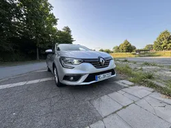 Silber Gebraucht 2017 Renault Mégane GrandTour Intens Kombi | 11.500 € (Fairer Preis)