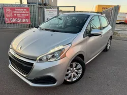 Silber Gebraucht 2018 Peugeot 208 Active Kleinwagen | 6.300 € (Fairer Preis)