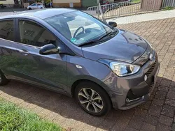 Grau Gebraucht 2019 Hyundai i10 Passion Plus Kleinwagen | 12.900 € (Guter Preis)