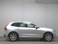 Bright silver metallic / Gebraucht 2019 Volvo XC60 Momentum SUV | 19.980 € (Superpreis)
