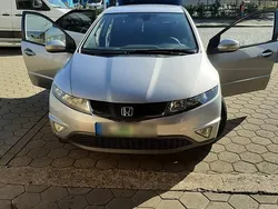 Silber Gebraucht 2008 Honda Civic Limousine | 5.850 € (Teuer)