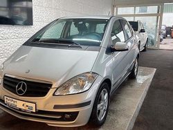 Silber Gebraucht 2010 Mercedes A160 Limousine | 8.490 € (Etwas zu teuer)