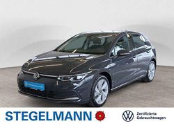 Grau Gebraucht 2022 VW Golf VIII Style Limousine | 21.590 € (Guter Preis)