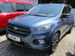 Blau Gebraucht 2019 Ford Kuga ST-Line SUV | 17.850 € (Fairer Preis)