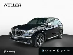 Saphirschwarz (schwarz) Gebraucht 2022 BMW X5 M50 Comfort Edition SUV | 65.990 € (Guter Preis)