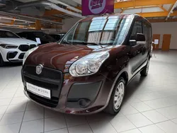 Rot Gebraucht 2011 Fiat Doblò Dynamic Van / Kleinbus | 7.990 € (Etwas zu teuer)