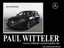Grau / graphitgrau Gebraucht 2022 Mercedes C220 Avantgarde Kombi | 36.790 € (Fairer Preis)