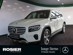 Weiss / polarweiß Gebraucht 2024 Mercedes GLB250 Advanced SUV | 50.790 € (Fairer Preis)