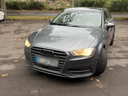 Grau Gebraucht 2013 Audi A3 Sportback Limousine | 11.900 € (Guter Preis)