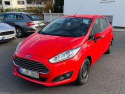 Rot Gebraucht 2014 Ford Fiesta Titanium Limousine | 5.399 € (Guter Preis)