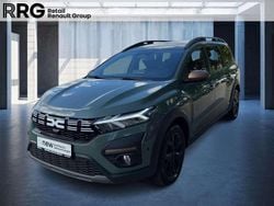 Grün Gebraucht 2025 Dacia Jogger Extreme Van / Kleinbus | 20.989 € (Fairer Preis)