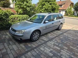 Silber Gebraucht 2001 Ford Mondeo Kombi | 549 €