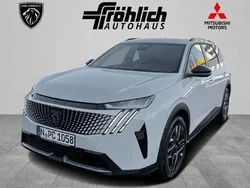 Weiß Gebraucht 2024 Peugeot 5008 Allure Van / Kleinbus | 42.390 € (Fairer Preis)