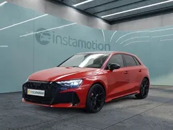 Rot Gebraucht 2025 Audi RS3 Sportback Sport Kleinwagen | 70.350 €