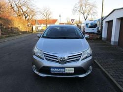 New medium silver Gebraucht 2012 Toyota Avensis Life Limousine | 8.400 € (Fairer Preis)
