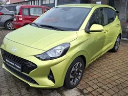 Lucid lime Gebraucht 2024 Hyundai i10 Trend Kleinwagen | 14.490 € (Guter Preis)