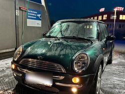 Grün Gebraucht 2003 Mini Cooper Coupé Coupé | 2.499 € (Guter Preis)