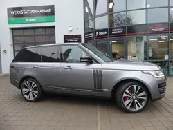 Eiger grey (metallic) Gebraucht 2020 Land Rover Range Rover Autobiography SUV | 68.800 € (Superpreis)