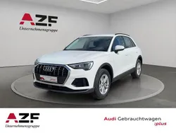 Weiß Gebraucht 2022 Audi Q3 Design SUV | 26.890 € (Guter Preis)