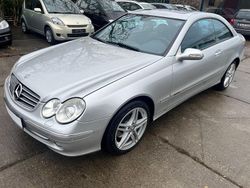 Grau Gebraucht 2003 Mercedes CLK240 Avantgarde | 4.490 € (Guter Preis)