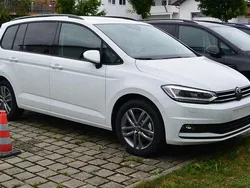 Weiß Neu 2025 VW Touran Edition Van / Kleinbus | 34.899 €